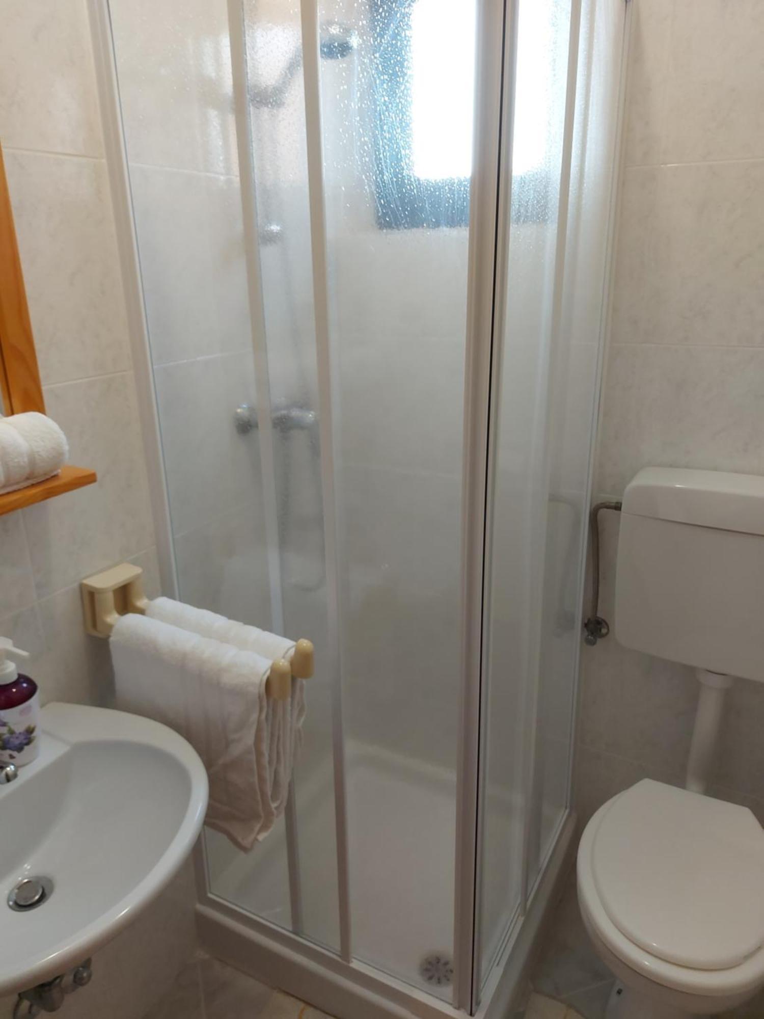 ブルトニグラ Ranch Radin Bed & Breakfast 部屋 写真